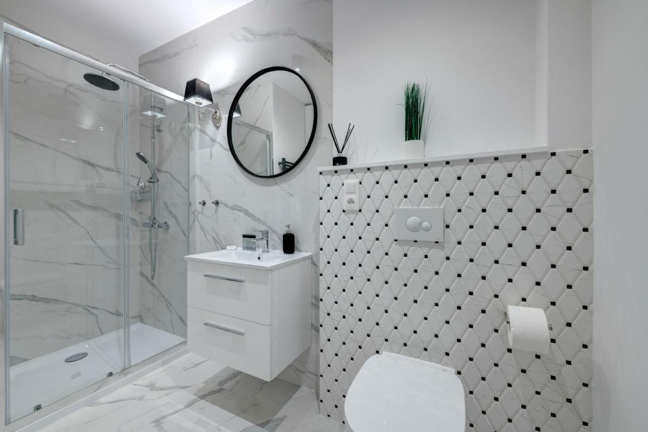 Dom & House - Apartments Old Town Ogarna